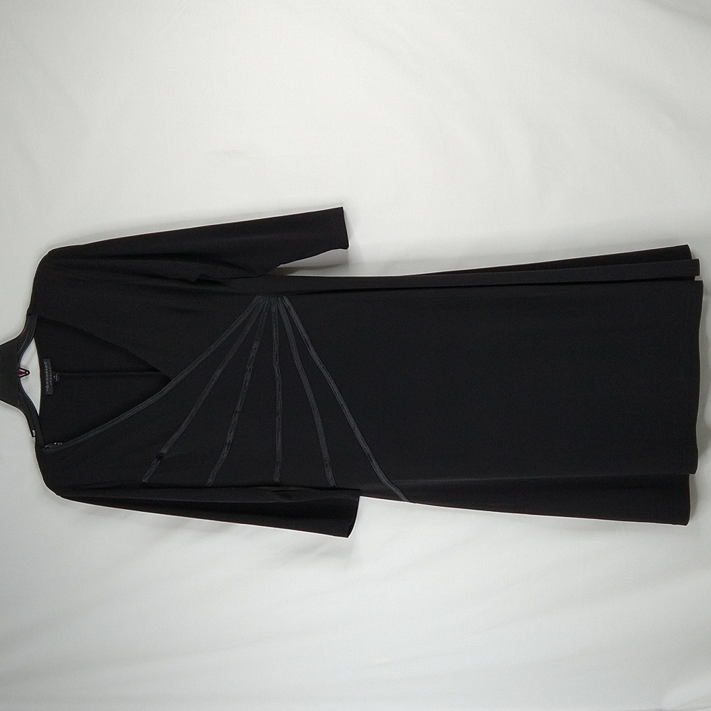 Women's Apparel Black Dress Size: 14